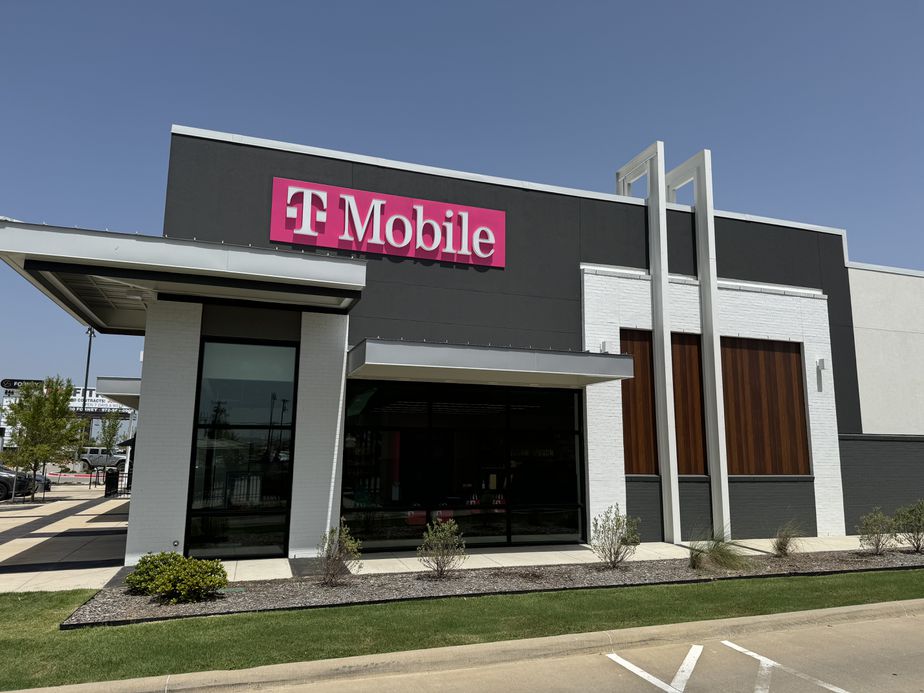 Exterior photo of T-Mobile Store at Forney Marketplace, Forney, TX