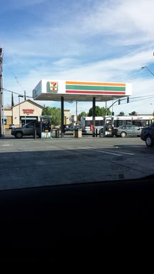 Image gallery for 7-Eleven