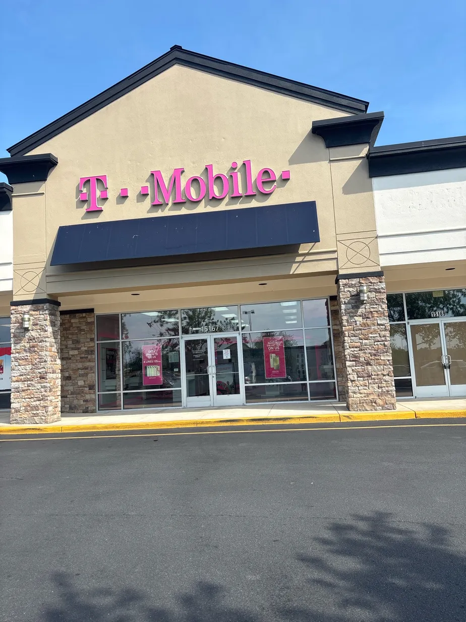  Exterior photo of T-Mobile Store at Centre at Culpeper, Culpeper, VA 