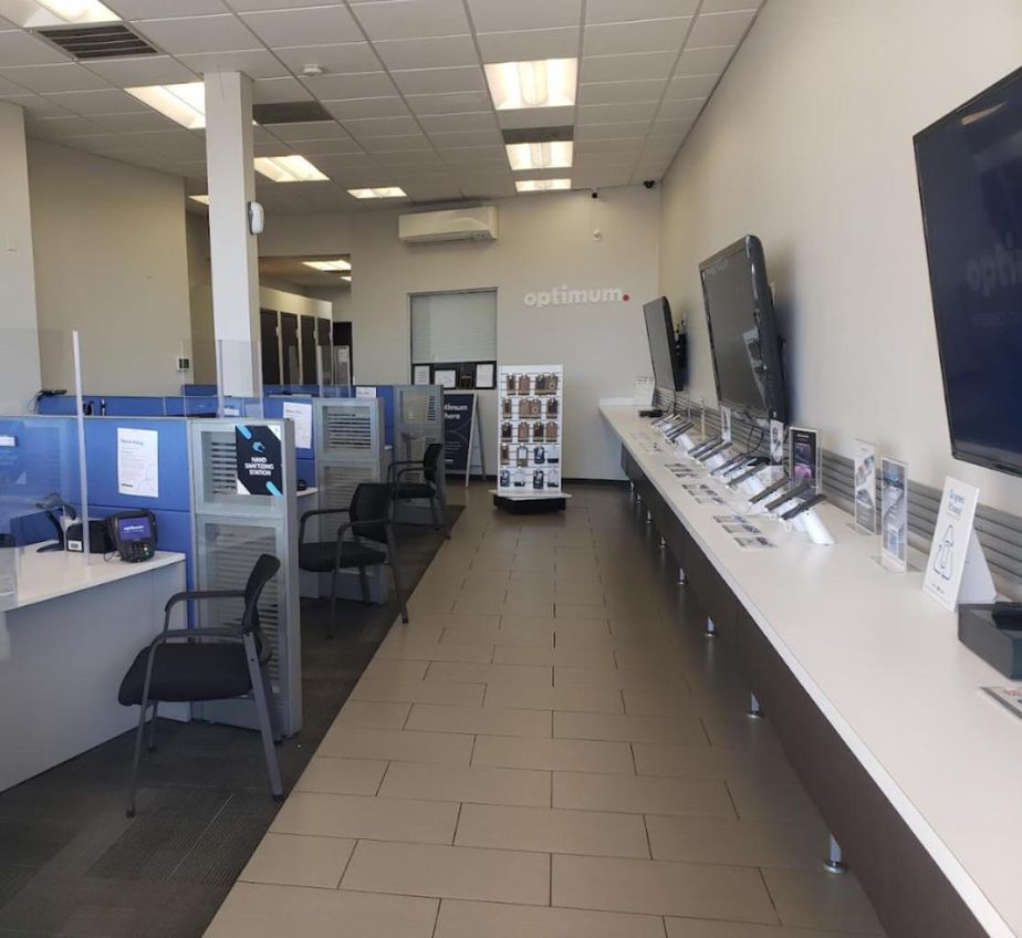  Enid 8260 Inside Store.jpg 