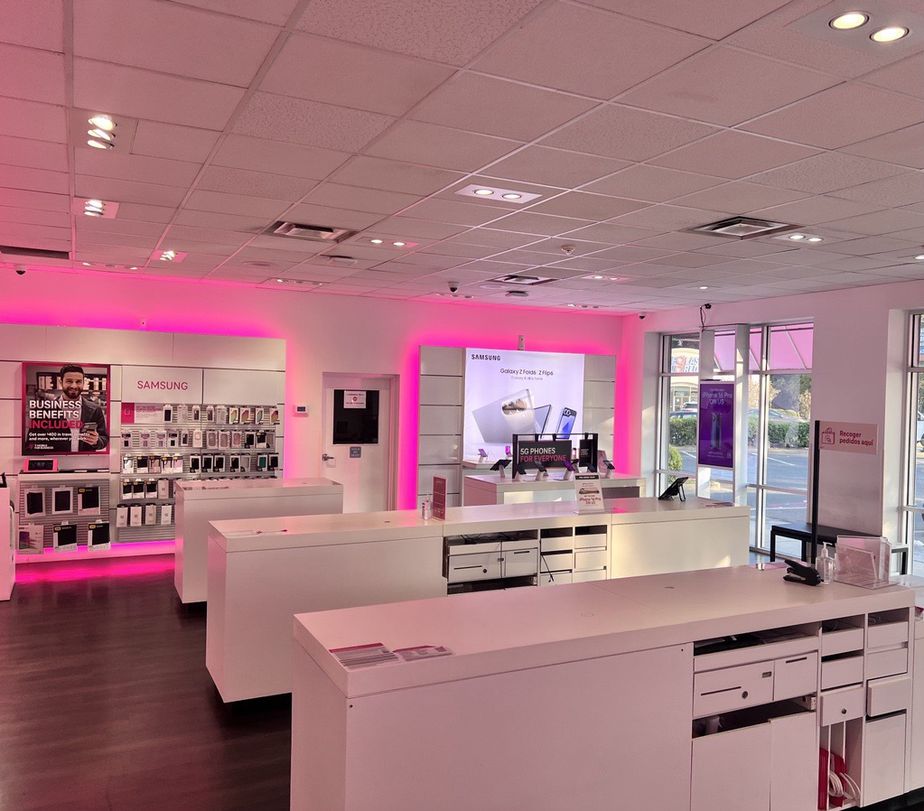 Interior photo of T-Mobile Store at Abercorn St & White Bluff Rd, Savannah, GA