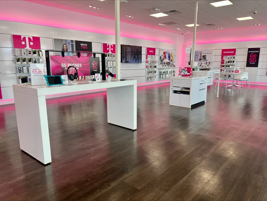 Interior photo of T-Mobile Store at 48th St & O St, Lincoln, NE