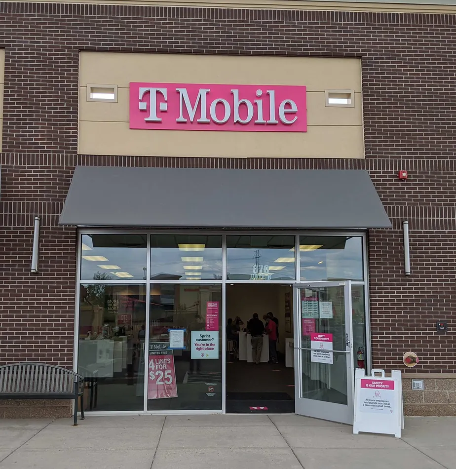 Exterior photo of T-Mobile store at Cpl Max Donahue Ln & Sgt Jon Stiles Dr, Highlands Ranch, CO