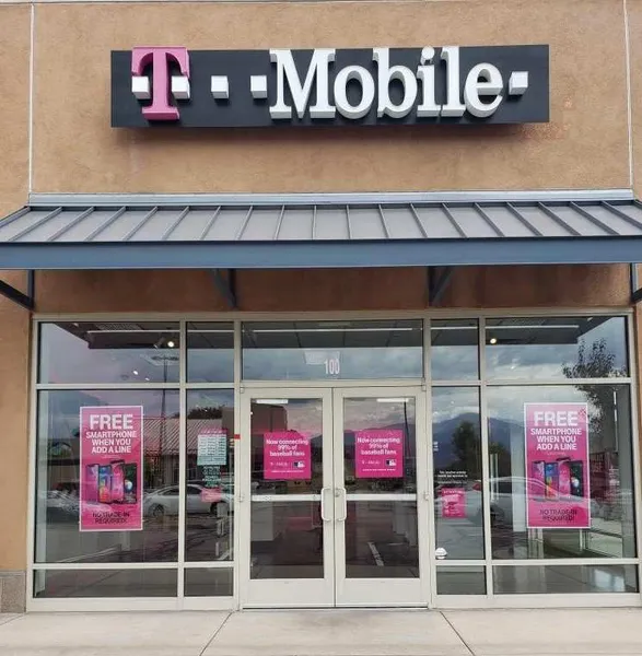 Google Smart Phones at T-Mobile Academy & Austin Bluffs in ...