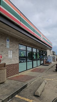 Image gallery for 7-Eleven