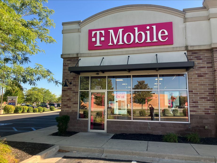 Exterior photo of T-Mobile Store at County Home Rd & Ferndale Rd, Goshen, IN