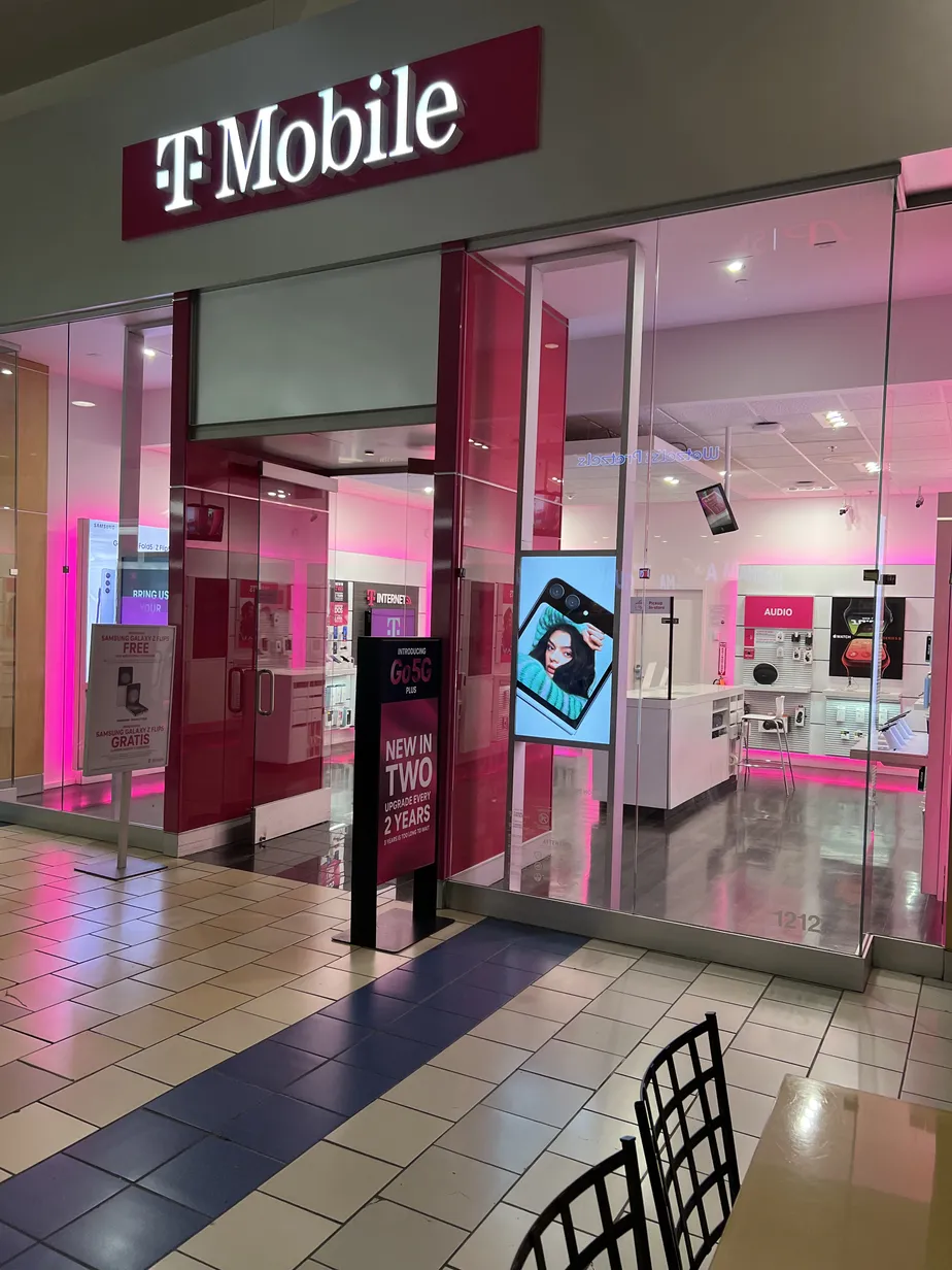 Exterior photo of T-Mobile Store at Pacific View Mall, Ventura, CA