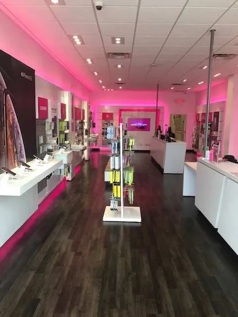 Interior photo of T-Mobile Store at Fieldstown Rd & MT Olive, Gardendale, AL