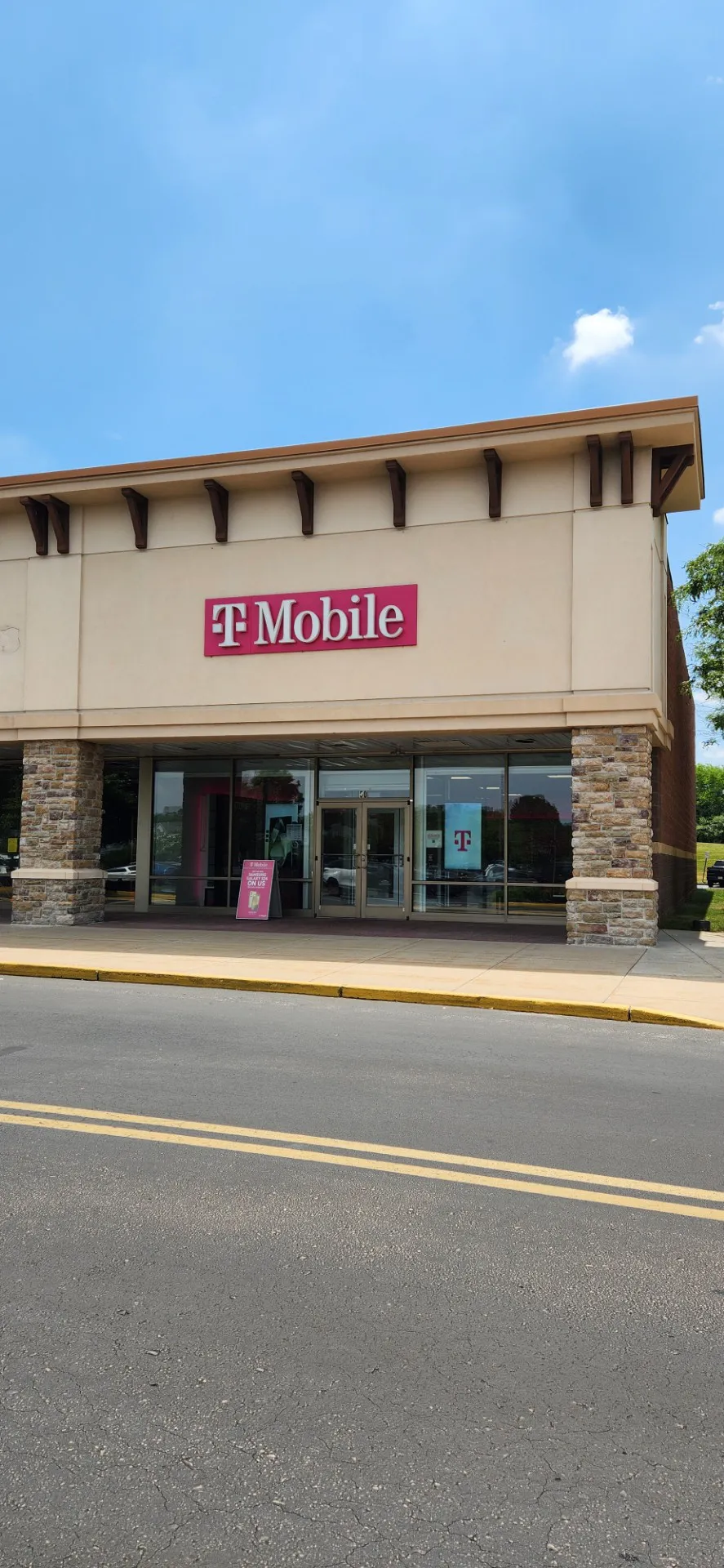  Exterior photo of T-Mobile Store at Mt Laurel - Centerton Square, Mount Laurel, NJ 