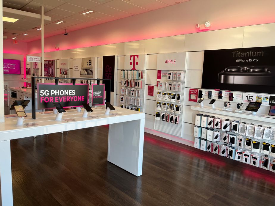 Interior photo of T-Mobile Store at Hamilton Marketplace, Hamilton, NJ