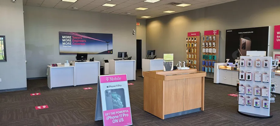 Interior photo of T-Mobile Store at S Cumberland St & Leeville Pike, Lebanon, TN