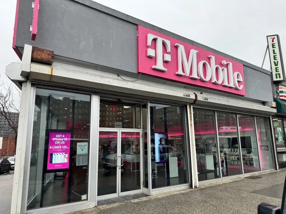  Exterior photo of T-Mobile Store at Queens Blvd & 63rd Dr, Rego Park, NY 