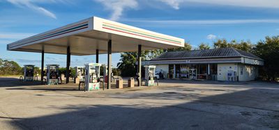 Image gallery for 7-Eleven