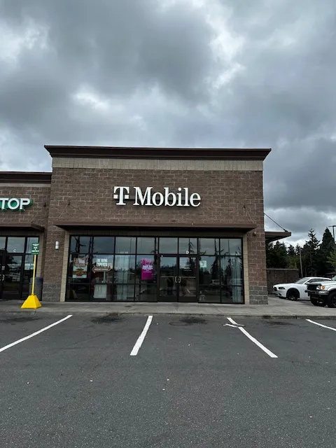  Exterior photo of T-Mobile Store at S Hosmer St & S 80th St, Tacoma, WA 