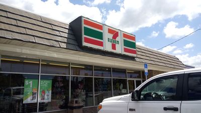 Image gallery for 7-Eleven
