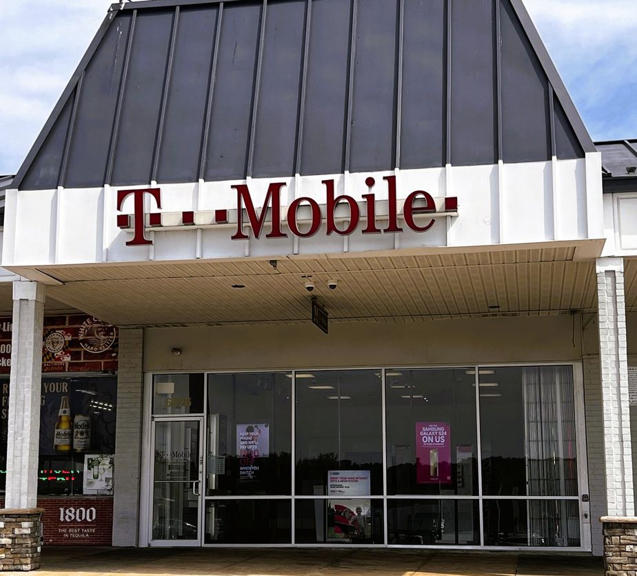 Exterior photo of T-Mobile Store at Security & Woodlawn, Baltimore, MD