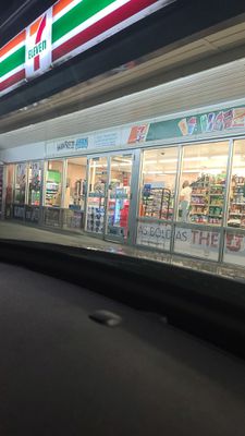 Image gallery for 7-Eleven