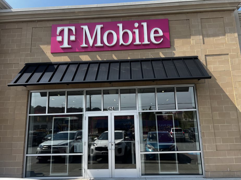 Exterior photo of T-Mobile Store at Clairton & Century III Mall Rd, Pittsburgh, PA