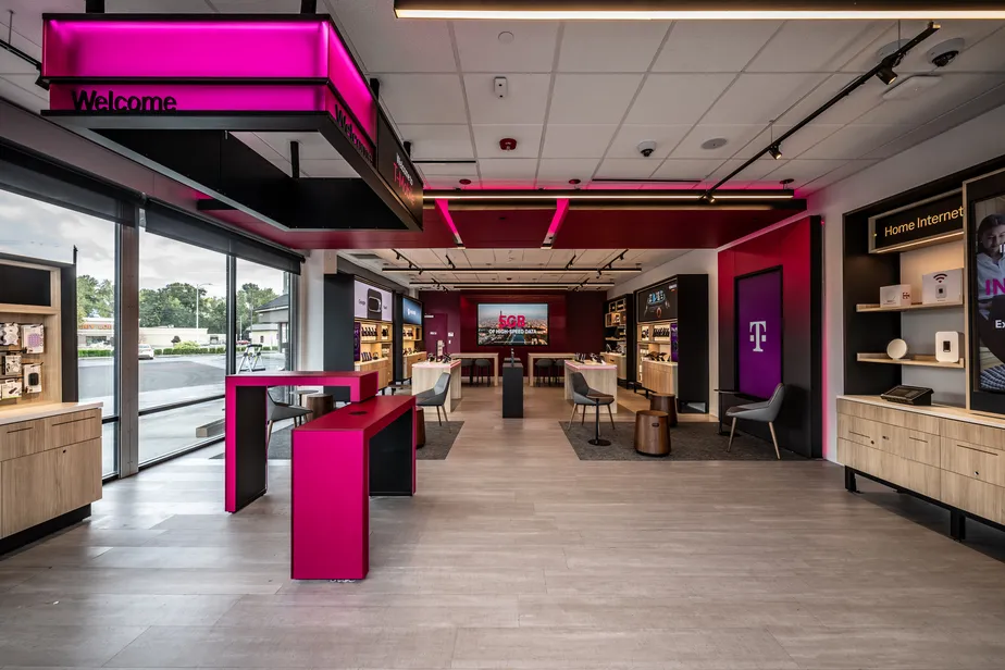  Interior photo of T-Mobile Store at Bridgeport Way & 100th, Lakewood, WA 