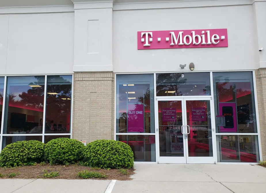 Exterior photo of T-Mobile store at Market St & Cypress Pond Way, Wilmington, NC