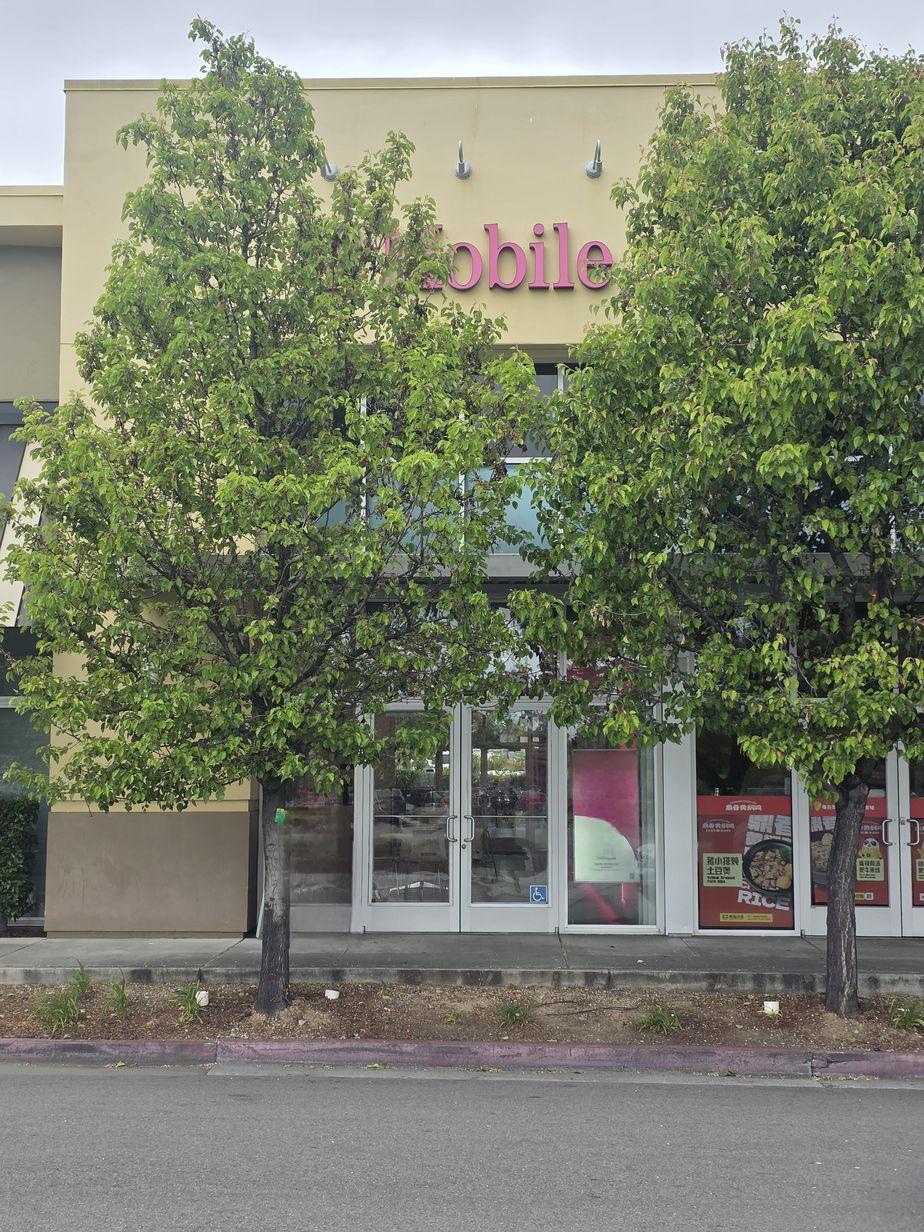 Exterior photo of T-Mobile Store at Stevens Creek & Saich Way, Cupertino, CA
