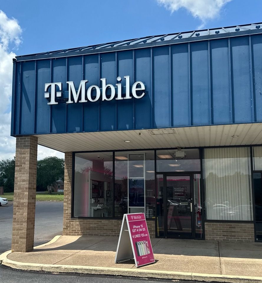 Exterior photo of T-Mobile Store at Baldwin Blvd & Orchard Dr, Shamokin Dam, PA