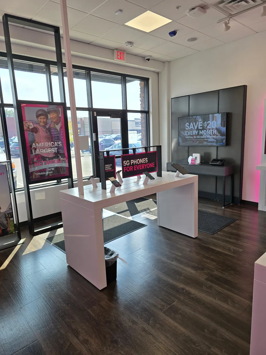  Interior photo of T-Mobile Store at Dunkirk Square, Maple Grove, MN 