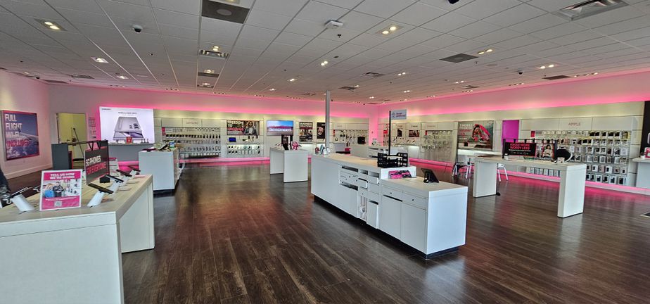 Interior photo of T-Mobile Store at W Nolana & N 29th, McAllen, TX