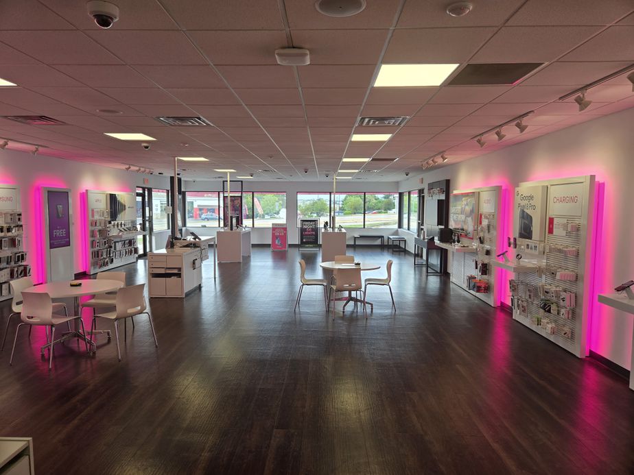 Interior photo of T-Mobile Store at Loucks & Pennsylvania, York, PA