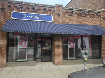 T-Mobile Authorized Retailer