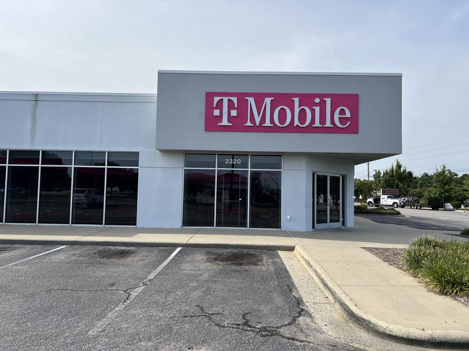 Exterior photo of T-Mobile Store at Forest Hills Rd, Wilson, NC