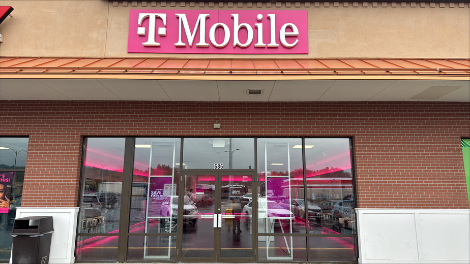  Exterior photo of T-Mobile Store at Dalton Ave & Merrill Rd, Pittsfield, MA 
