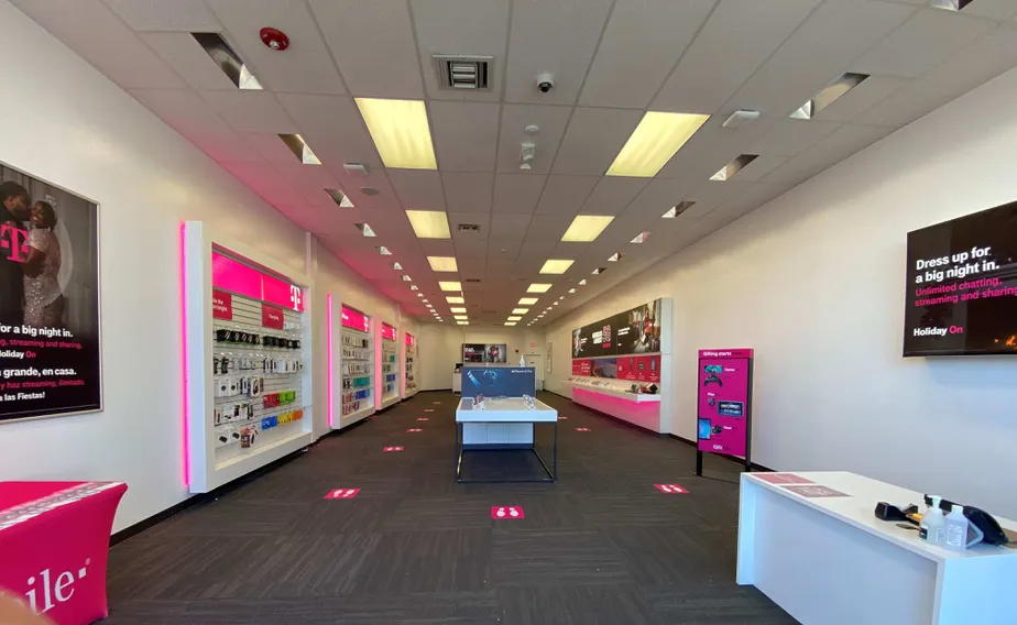 Interior photo of T-Mobile Store at Hempstead Tpke & Hamlet Rd 2, Levittown, NY