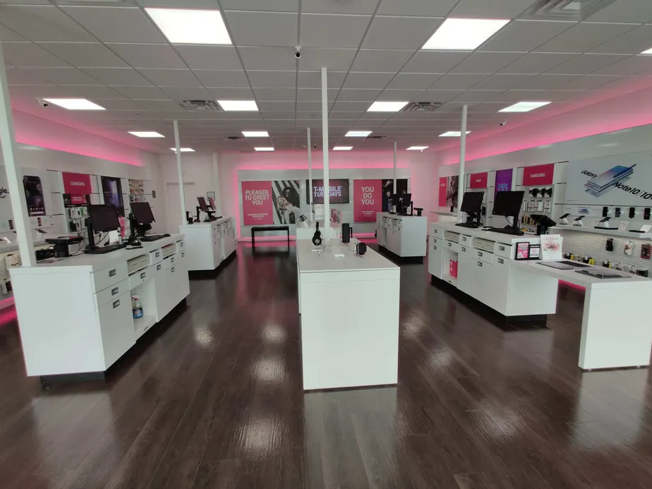 Interior photo of T-Mobile Store at Kingwood Dr & West Lake Houston Pkwy, Houston, TX