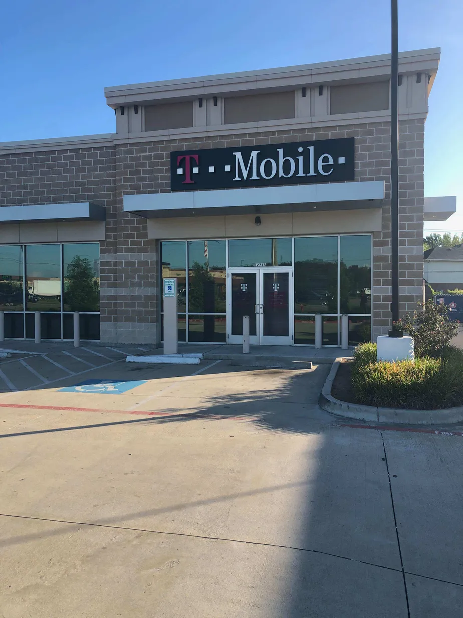 Exterior photo of T-Mobile store at Hwy 249 & West Rd, Houston, TX