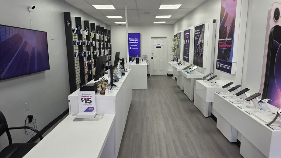 Metro by T-Mobile 8 Washington Ave - 8 Washington Ave 