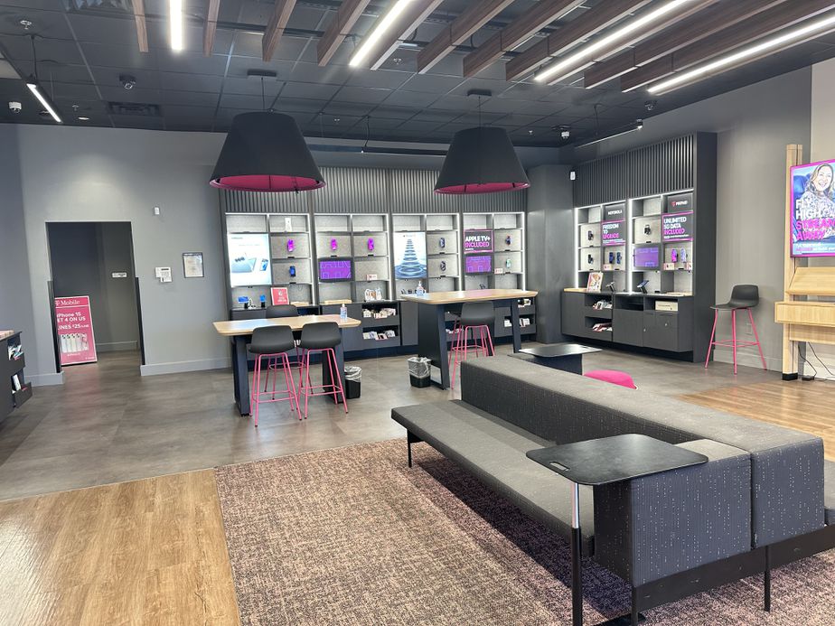 Interior photo of T-Mobile Store at Hiram Pavilion, Hiram, GA