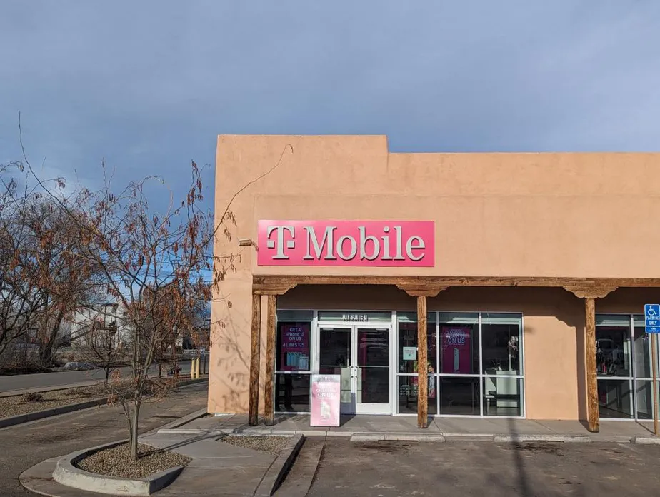  Exterior photo of T-Mobile Store at Herdner & Paseo Del Pueblo Sur, Taos, NM 