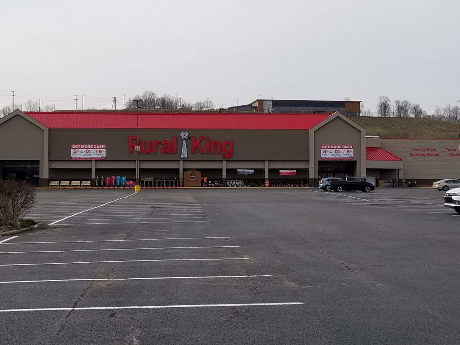Rural King - Morgantown, WV - 6520 Mall Road 