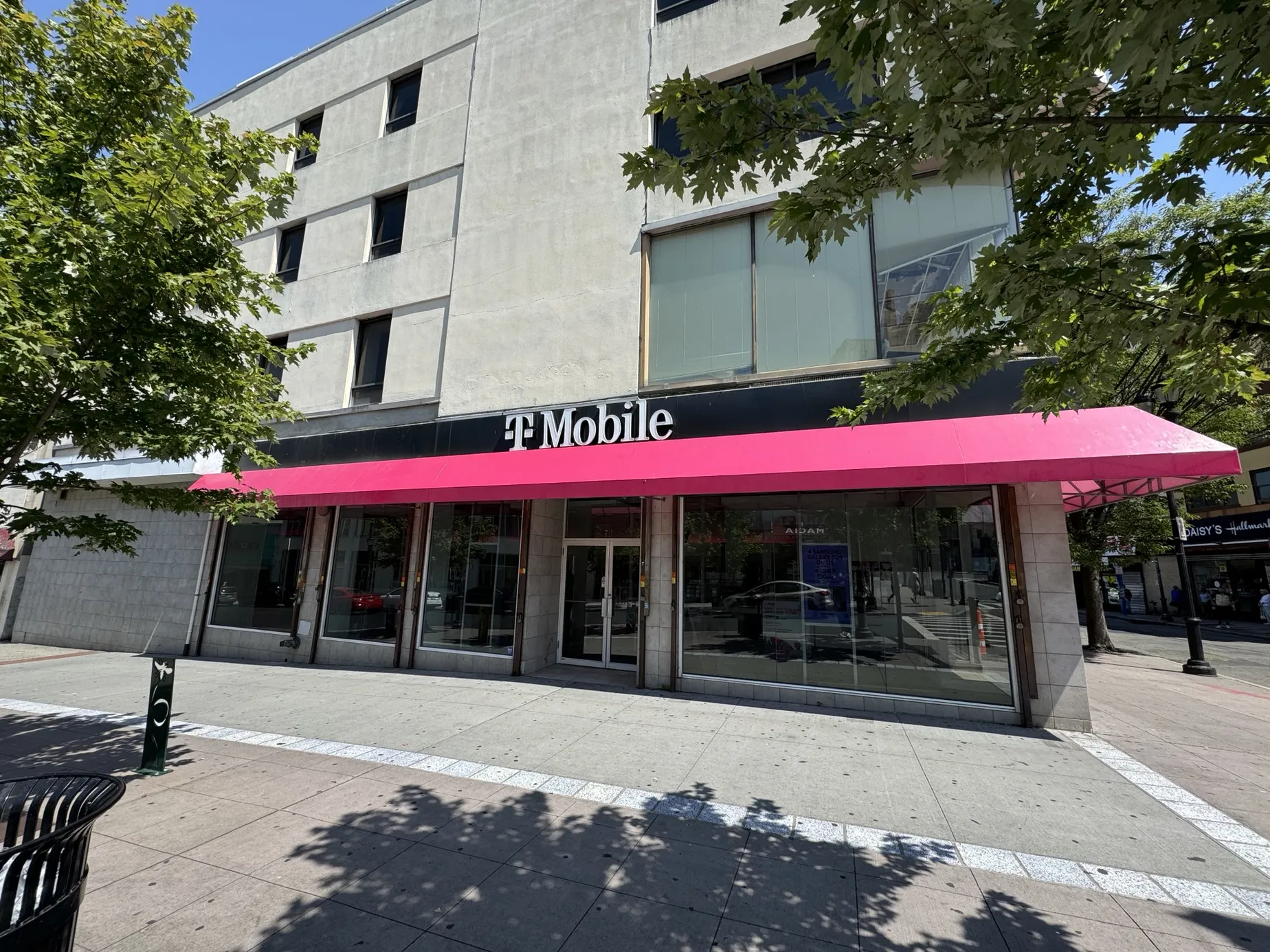 T mobile main st n broadway yonkers ny