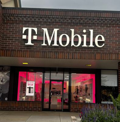 T-Mobile Authorized Retailer