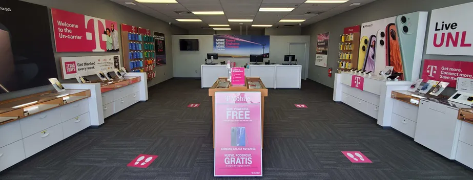Interior photo of T-Mobile Store at SW Veterans Way & SW 9th St, Redmond, OR