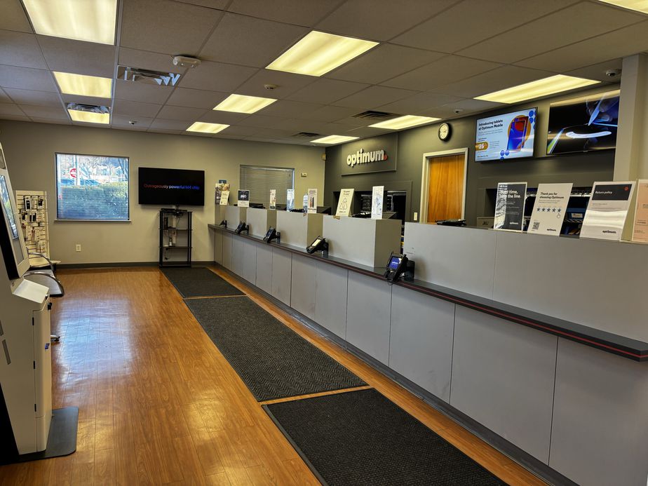 Peekskill 2980 Inside Store.jpg