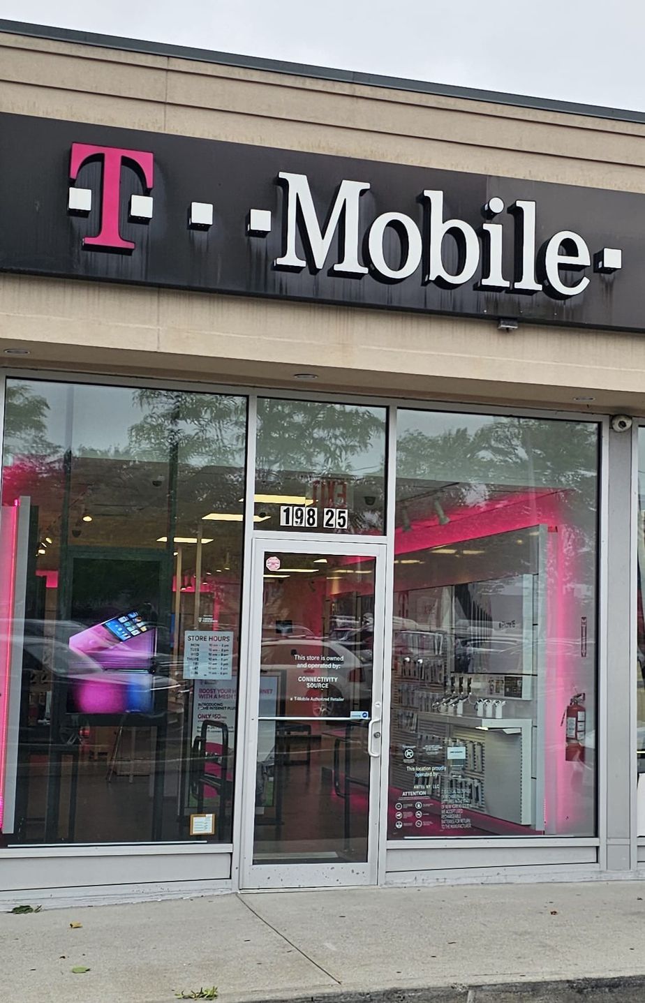 Exterior photo of T-Mobile Store at Horace Harding & Francis Lewis, Fresh Meadows, NY