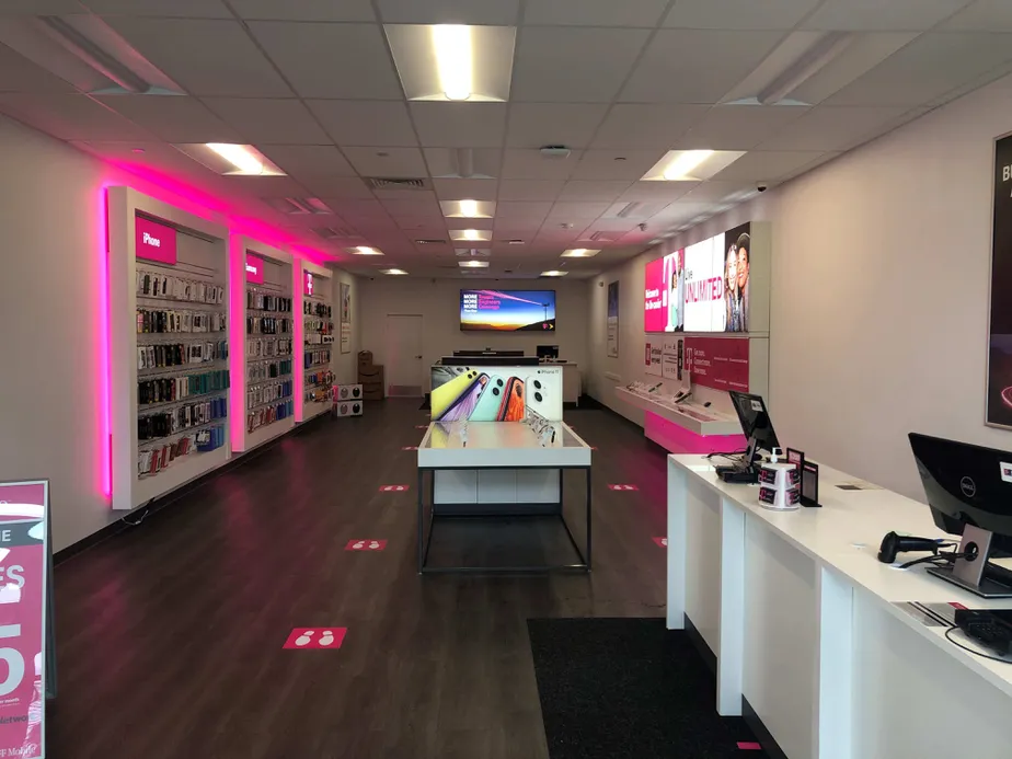 Interior photo of T-Mobile Store at S Trooper Rd & Forge Ave, Audubon, PA