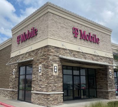 T-Mobile Authorized Retailer