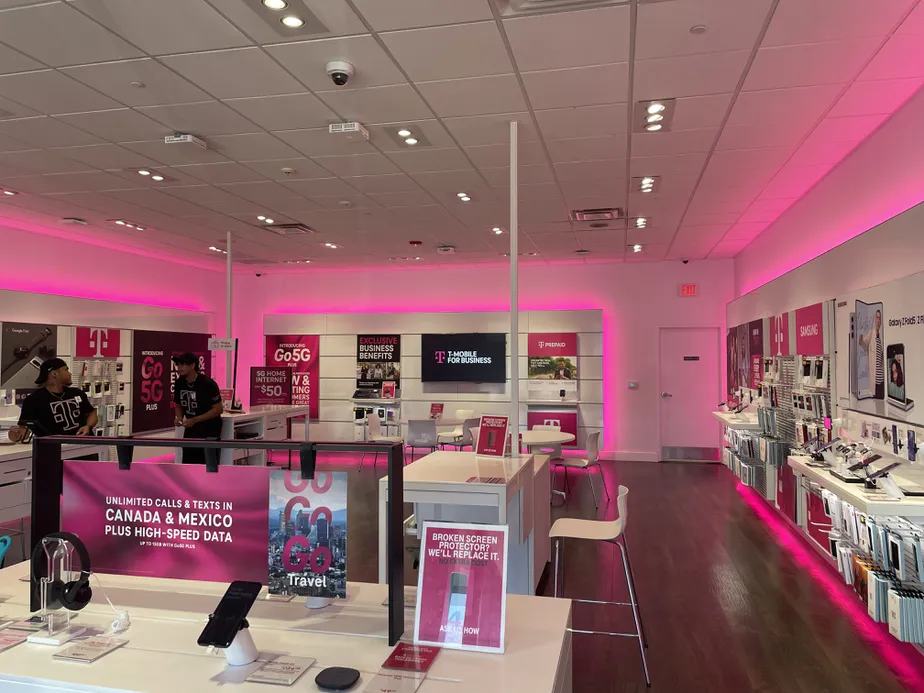 Interior photo of T-Mobile Store at Route 60 & Milwaukee Ave, Vernon Hills, IL