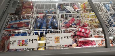 Image gallery for 7-Eleven