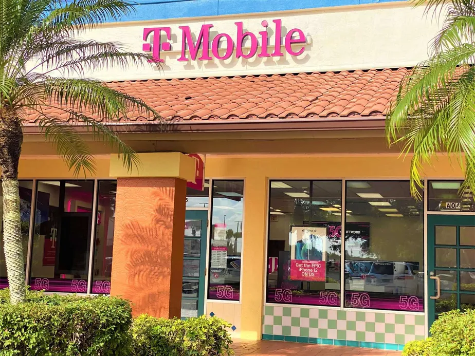 Exterior photo of T-Mobile store at Hancock Bridge Pkwy & Santa Barbara Blvd 2, Cape Coral, FL