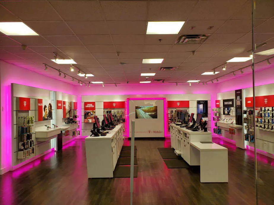  Interior photo of T-Mobile Store at Wyoming Valley Mall 4, Wilkes-Barre, PA 